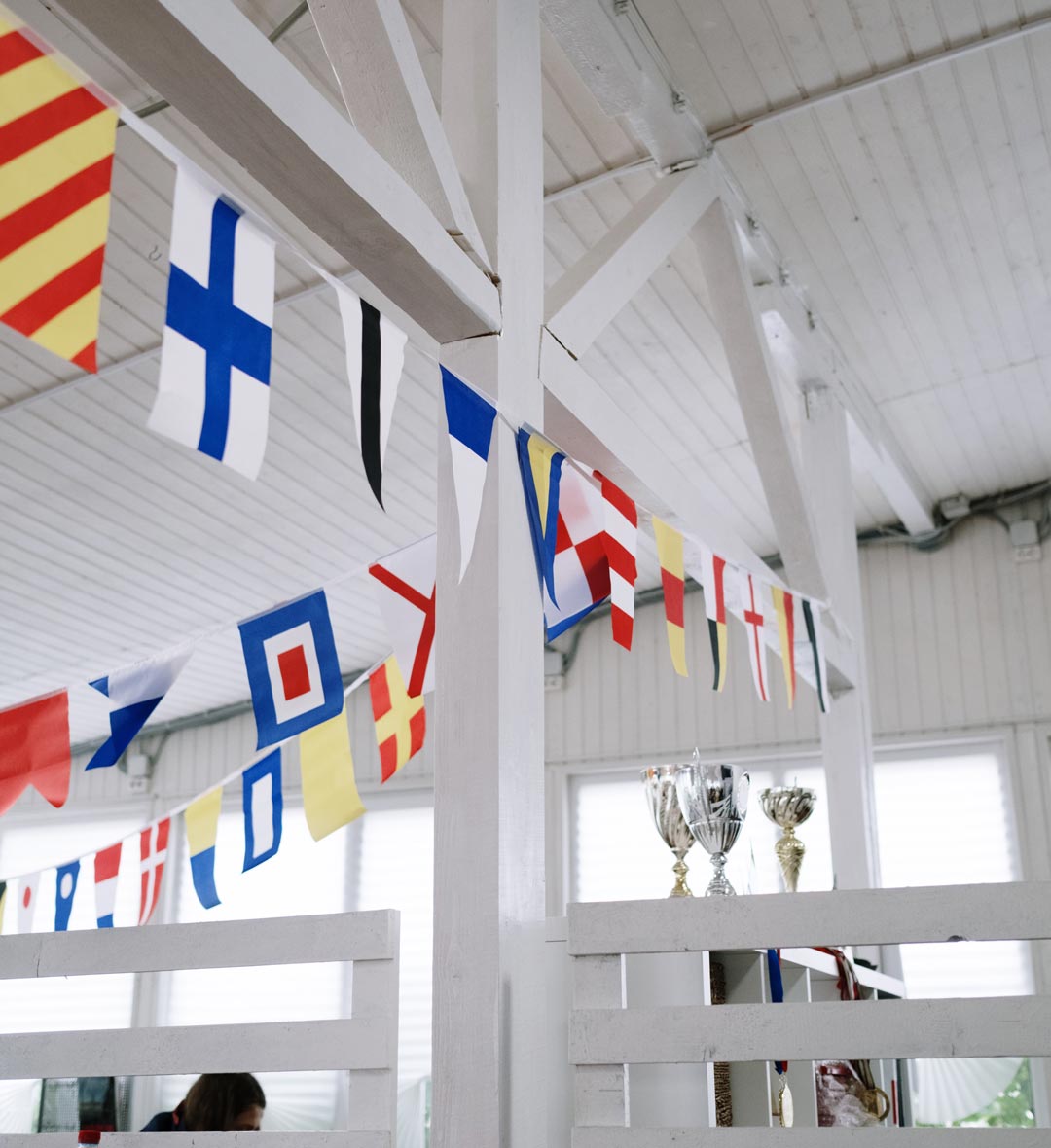 Prestige Flag - Fly the Best - Yacht Flags